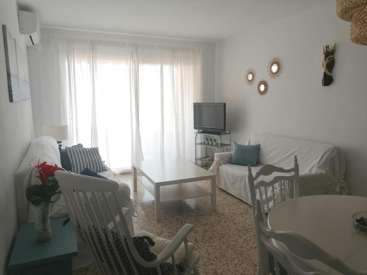 Piso Familiar Con Piscina Y Aparcamiento En Torre Del Mar - Edificio Ronda I Apartment Exterior photo