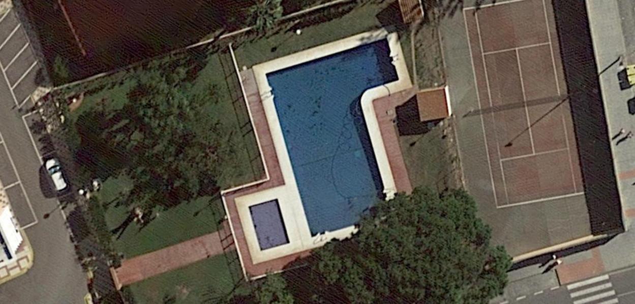 Piso Familiar Con Piscina Y Aparcamiento En Torre Del Mar - Edificio Ronda I Apartment Exterior photo